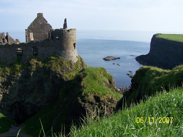 100_0481_med