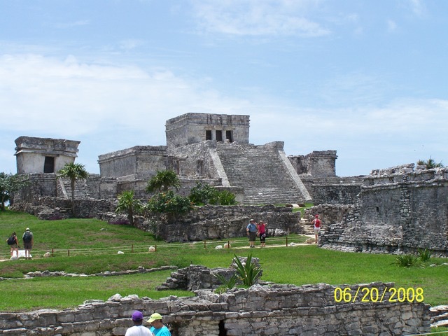100_1760_med